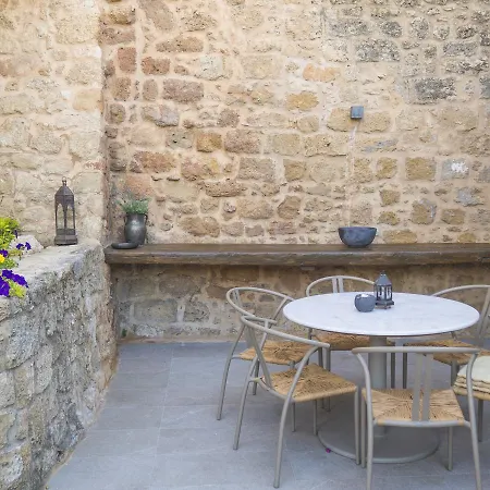 Trinity Boutique Hotel